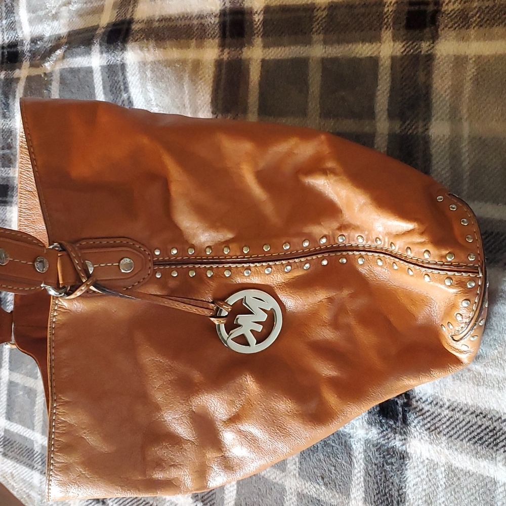 Michael Kors Purse - Picture 6 of 7